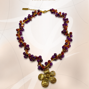 Crochet con Flor en Acero Inoxidable y cuentas Morado